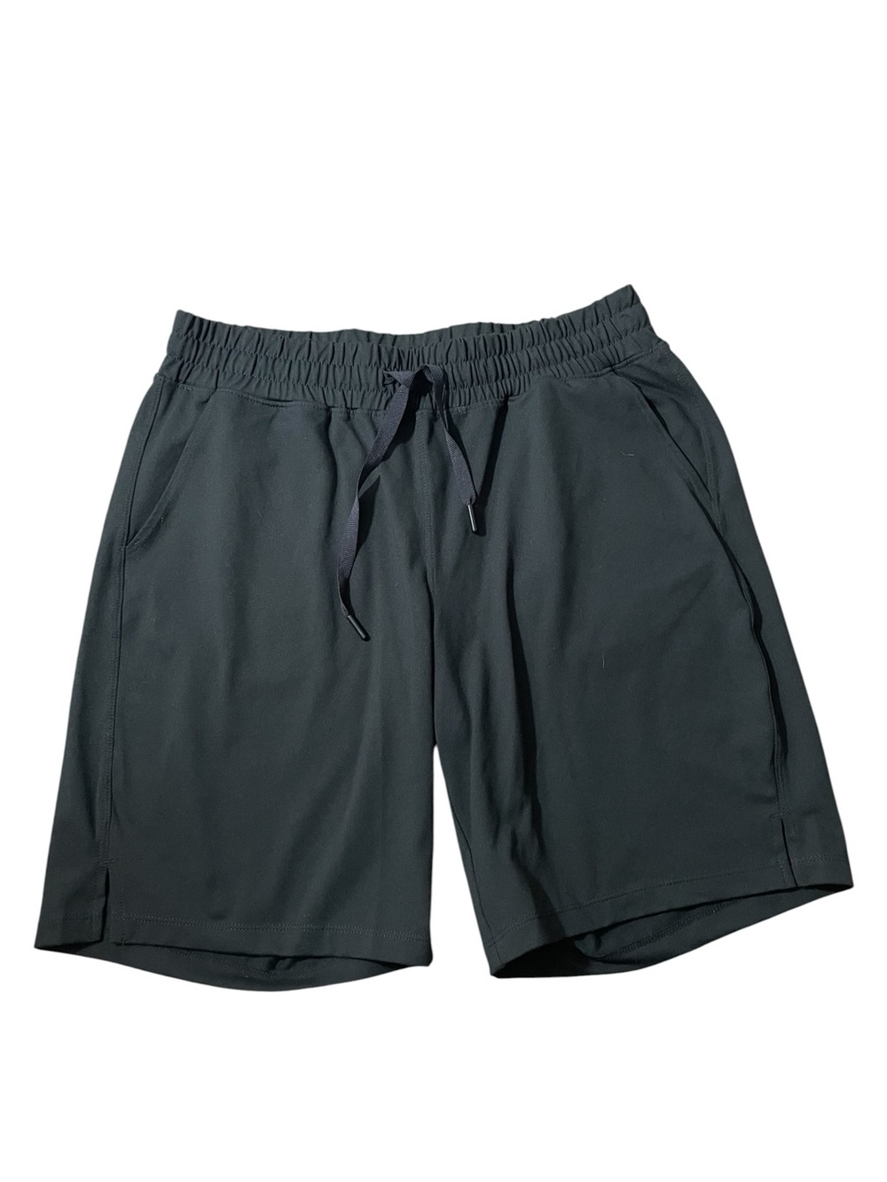 B8- Men's Medium Mondetta Black Drawstring Athletic Shorts